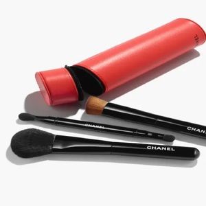 Chanel- PREMIÈRE DAME LES PINCEAUX DE CHANEL brush set